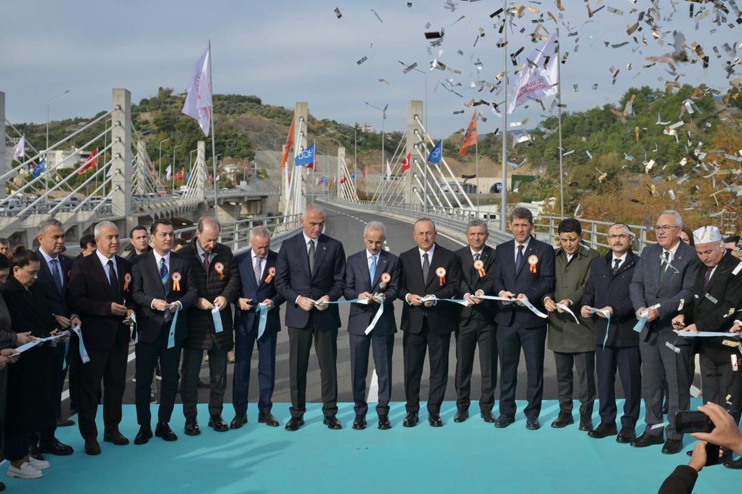 Alanya’da dev açılış! Doğu Çevre Yolu ve Demirtaş Kavşağı hizmete girdi 3