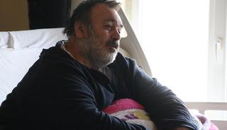 Yıllardır evden &ccedil;ıkamıyor! Tek bir hayali var