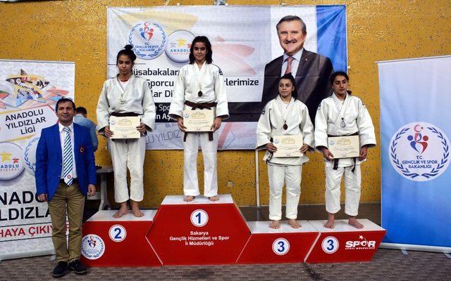 Manisa Büyükşehir Belediyespor judoda madalyaları topladı