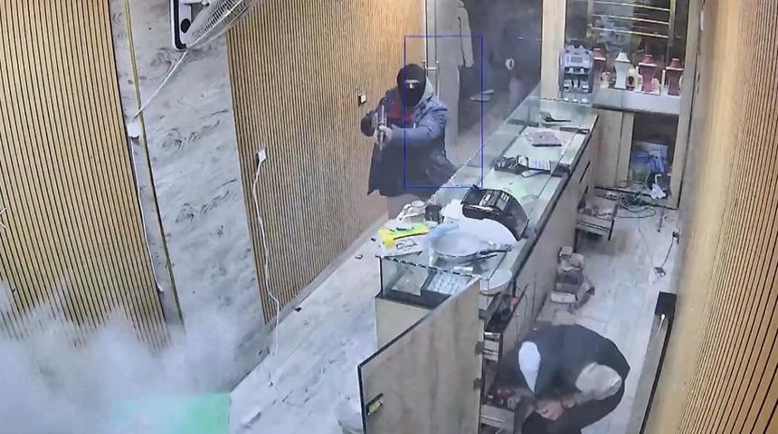 Suriye&rsquo;nin Halep kentinde kuyumcu soygunu: 2 &ouml;l&uuml;