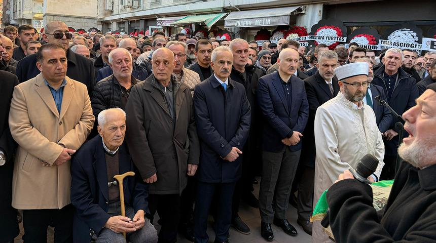 Bakan Uraloğlu, cenaze t&ouml;renine katıldı
