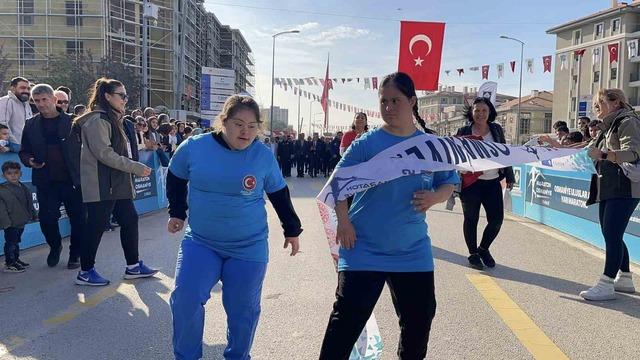 Osmaniye’de kaybedeni olmayan maraton düzenlendi