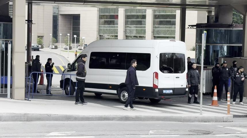 Sadettin Saran, Adli Tıp Kurumundaki işlemlerin ardından adliyeye getirildi