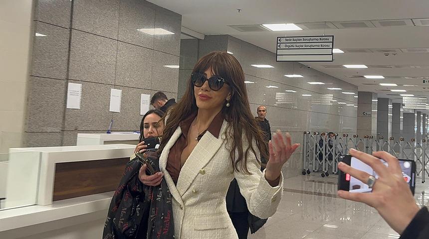 Ela Rumeysa Cebeci tutuklanmıştı! Ek ifade sonrası yeniden cezaevine g&ouml;nderildi