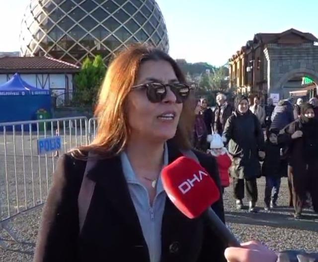 Festivalde 2 saatte 2 ton hamsi t&uuml;ketildi 1