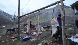 Muş'ta asırlık kavurma geleneği yaşatılıyor