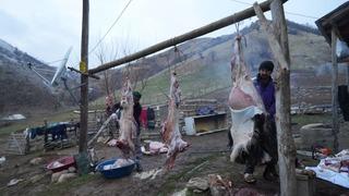 Muş'ta asırlık kavurma geleneği yaşatılıyor