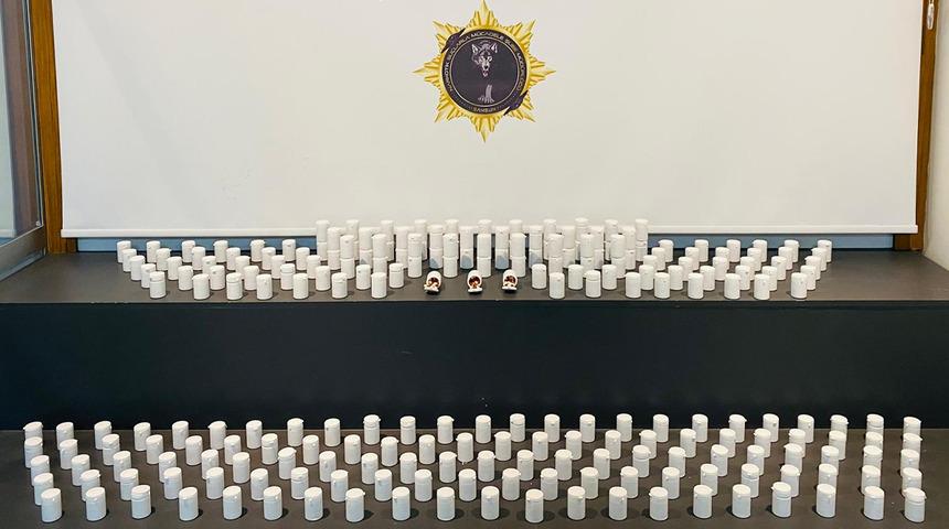 Samsun&rsquo;da 14 bin 100 sentetik hap ele ge&ccedil;irildi