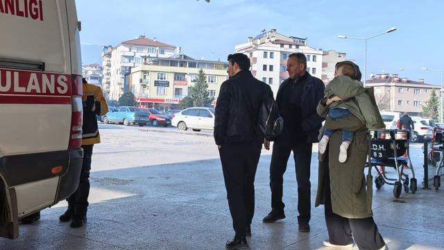 Bursa'da bebeğin akciğerine fıstık kaçtı