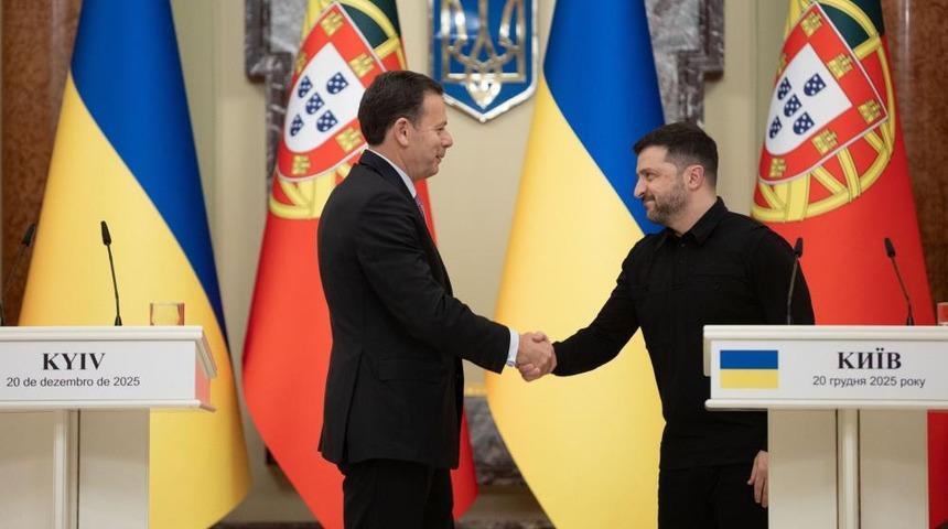 Zelenskiy: "Ukrayna&rsquo;nın kontrol&uuml;nde olmayan b&ouml;lgelerde se&ccedil;im d&uuml;zenlenmeyecek"