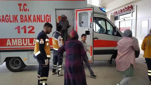 Vücutlarında kaşıntı ve kabarcık oluşan 13 öğrenci, hastaneye kaldırıldı