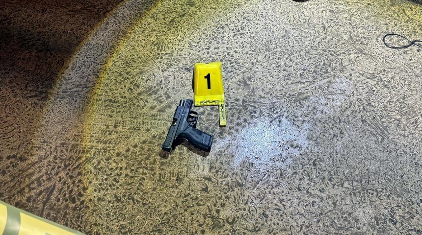 Kırıkkale'de silahlı ve bı&ccedil;aklı kavga! 3 kişi yaralandı