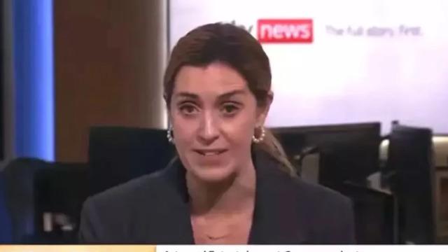 Canlı yayında küfür edince stüdyo sessizliğe gömüldü! O anlar ekrana yansıdı