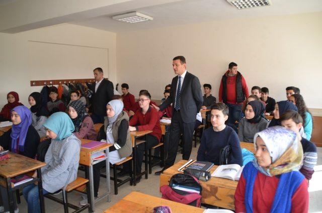 Ürkmezer’den İmam Hatip Lisesi’ne ziyaret