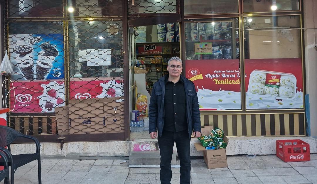 Bakkal şaşırdı, mahalleli sevindi:  Rakamı s&ouml;yledim, hi&ccedil; teredd&uuml;t etmeden tamam dedi  2