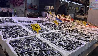 'Fiyatlar uygun! Halkımız s&uuml;rekli yesin' Tezgahta sıralama değişiyor