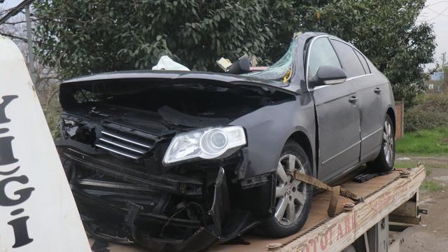 Sakarya'da otomobille tırın karıştığı feci kaza! 1 kişi hayatını kaybetti, 1 kişi yaralandı