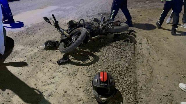 Direksiyon hakimiyetini kaybeden alkoll&uuml; s&uuml;r&uuml;c&uuml; yaralandı 3