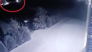 TIR'ın bariyerlere çarptığı kaza kamerada