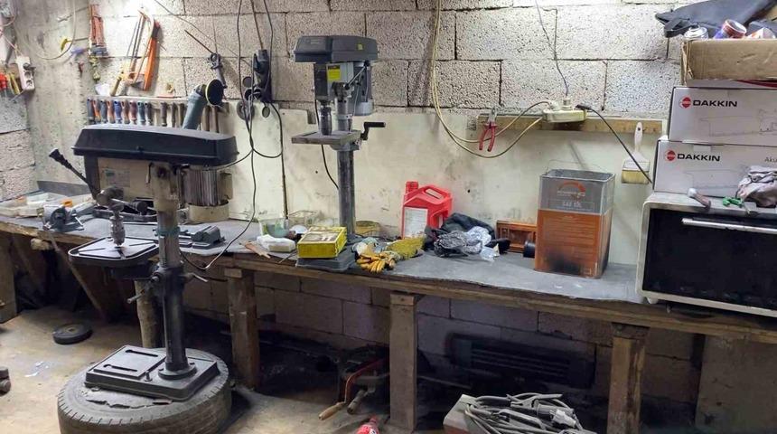 Rize&rsquo;de silah at&ouml;lyesine baskın