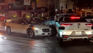 Teknolojinin başkentinde b&uuml;y&uuml;k kaos!