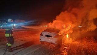 Seyir halindeki otomobil alevlere teslim oldu