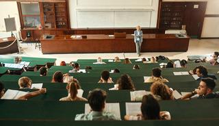 &Uuml;niversiteler kısalıyor mu? Y&Ouml;K başkanı a&ccedil;ıkladı