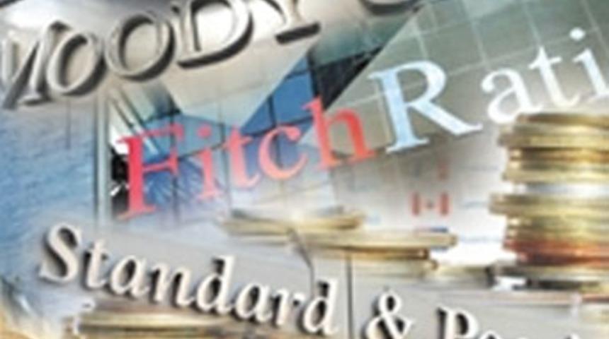 Kredi notundaki artışa uzmanlar ne dedi?