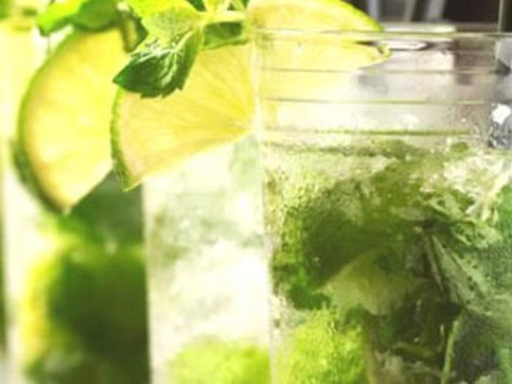 Alkolsüz Mojito Alkolsüz Mojito