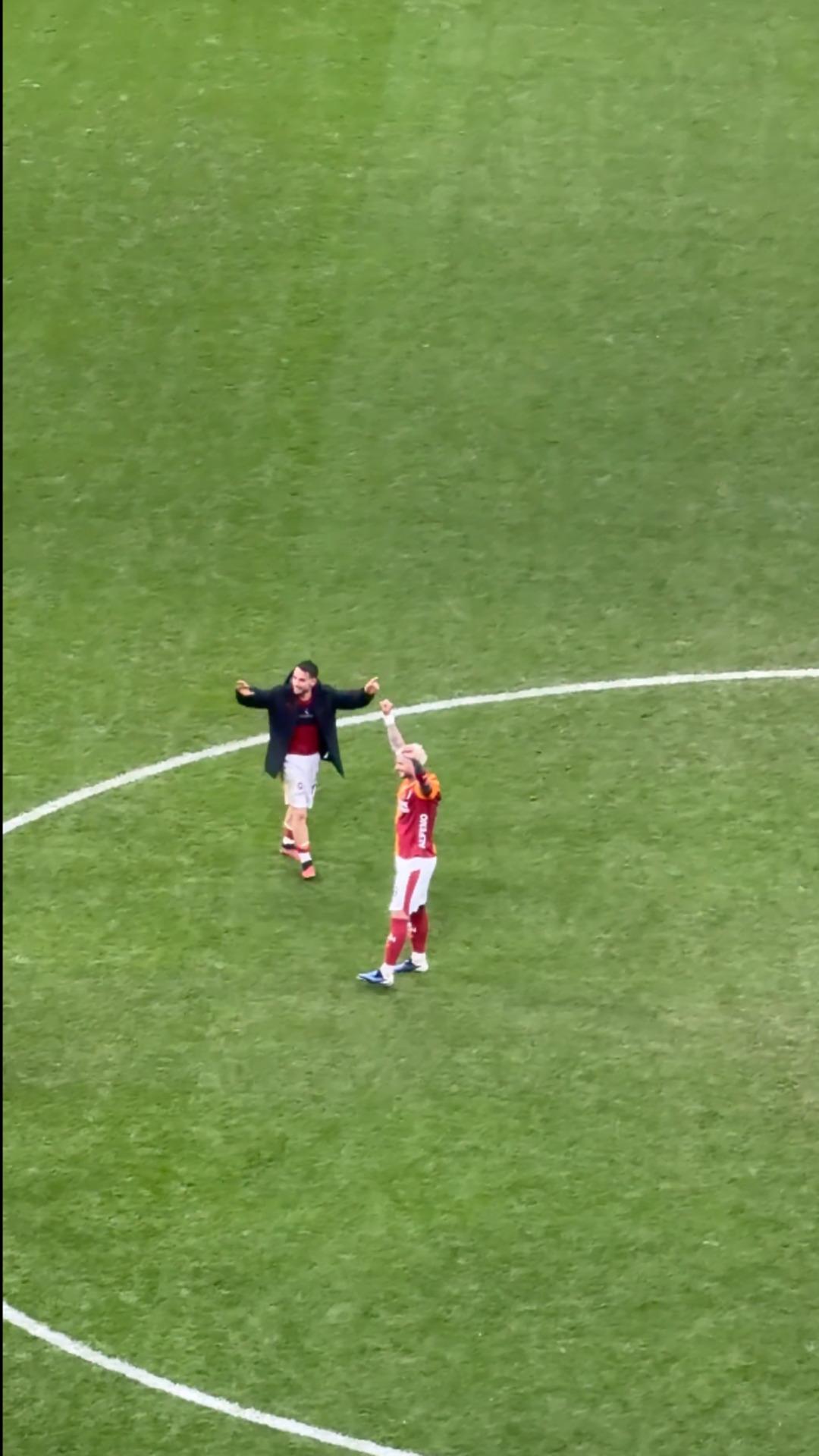 Mauro Icardi Gheorghe Hagi yi de ge&ccedil;ti! Galatasaray tarihine adını yazdırdı 2