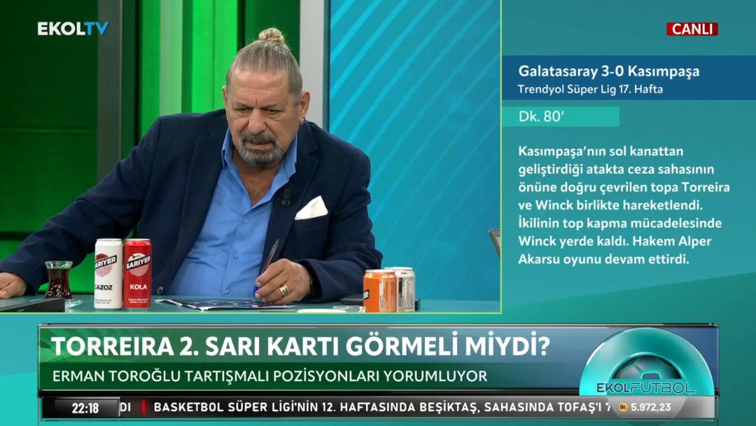 Erman Toroğlu canlı yayında y&uuml;klendi!   At Torreira yı! At abi! 2. sarı karttan at!   1