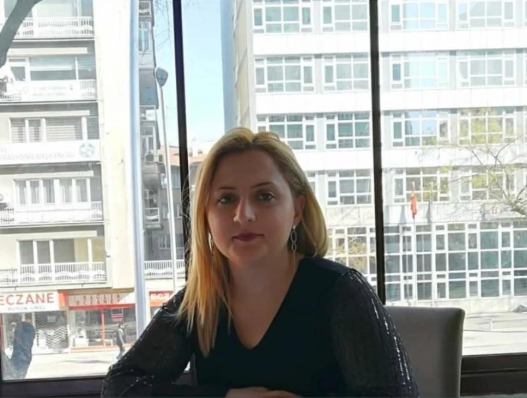 Komşu &ccedil;ift korkun&ccedil; cinayeti itiraf etti: 2 &ccedil;ocuk annesini altınları i&ccedil;in &ouml;ld&uuml;rm&uuml;ş! 2