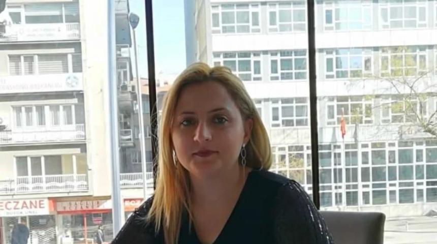 2 &ccedil;ocuk annesi G&uuml;lhan altınları i&ccedil;in &ouml;ld&uuml;r&uuml;lm&uuml;ş! Komşu &ccedil;ift tutuklandı