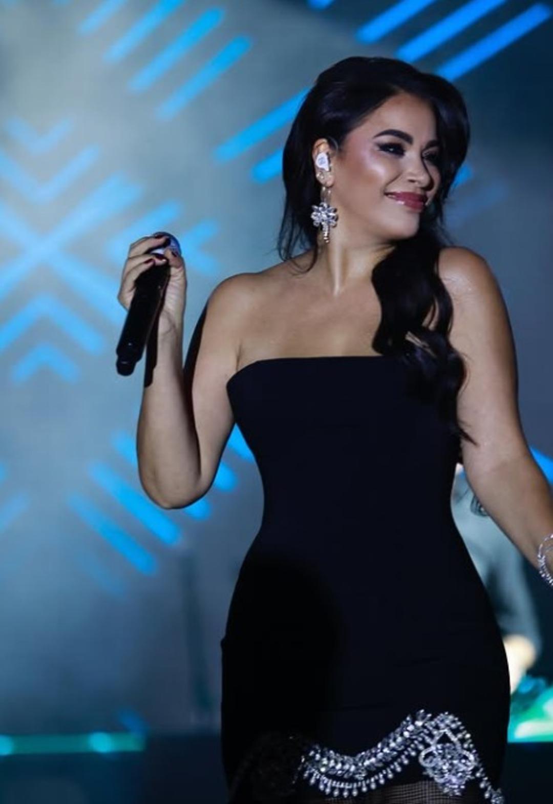 &Uuml;nl&uuml; şarkıcı Zara iğne ipliğe d&ouml;nd&uuml;! Tam 20 kilo verdi! Zayıflama sırrı ortaya &ccedil;ıktı 3