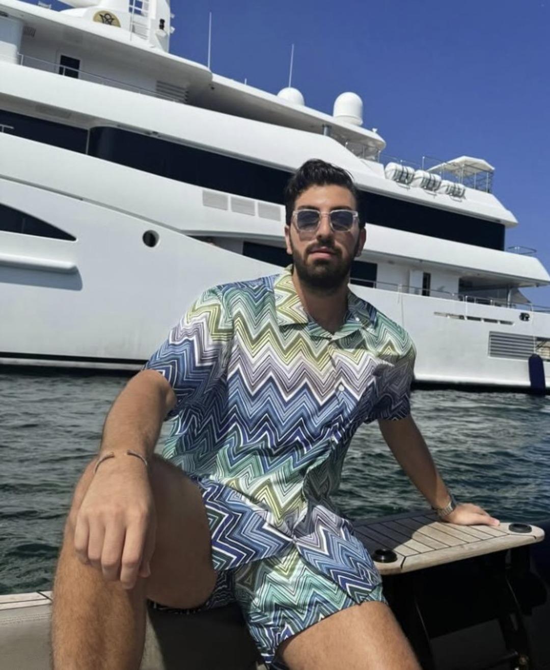 Mehmet Ali G&uuml;l ve Yiğit Macit in l&uuml;ks yaşamı! &Ouml;zel jet, helikopter, yat ve daha fazlası 4