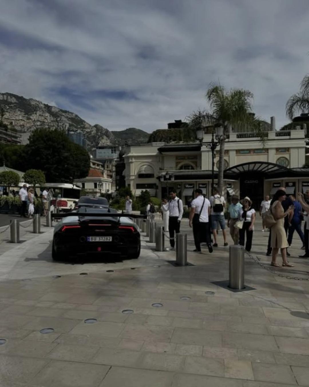 Mehmet Ali G&uuml;l ve Yiğit Macit in l&uuml;ks yaşamı! &Ouml;zel jet, helikopter, yat ve daha fazlası 10