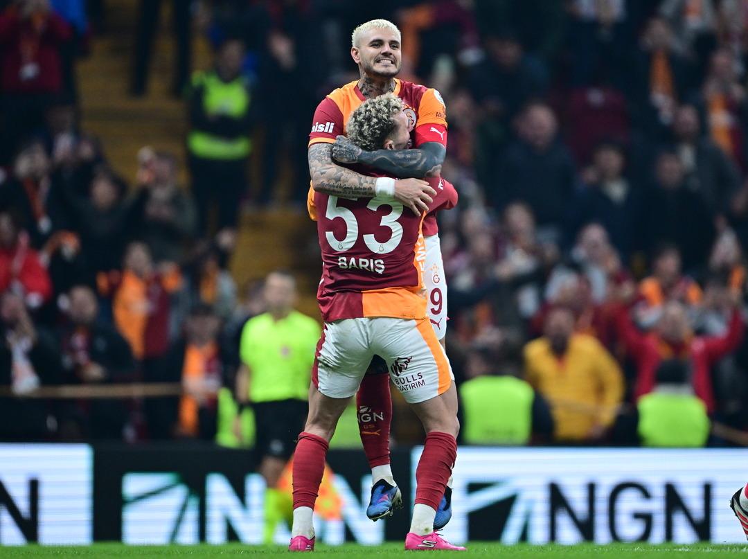 Yazarlar Galatasaray'ın galibiyetini değerlendirdi! Ma&ccedil;ın ardından &ouml;ve &ouml;ve bitiremedi: Tartışmasız bu &uuml;lkenin en iyisi! 