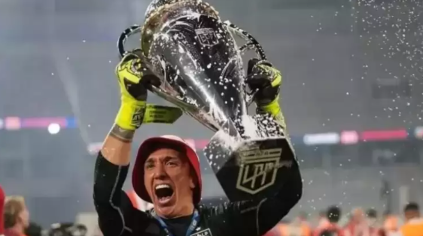 Fernando Muslera yine tarihe ge&ccedil;ti! Sadece 1 haftada &ouml;yle bir şey yaptı ki...