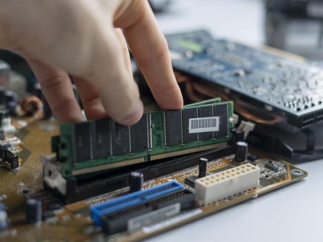 Bilgisayar d&uuml;nyasında "RAM'ini kendin getir" d&ouml;nemi!