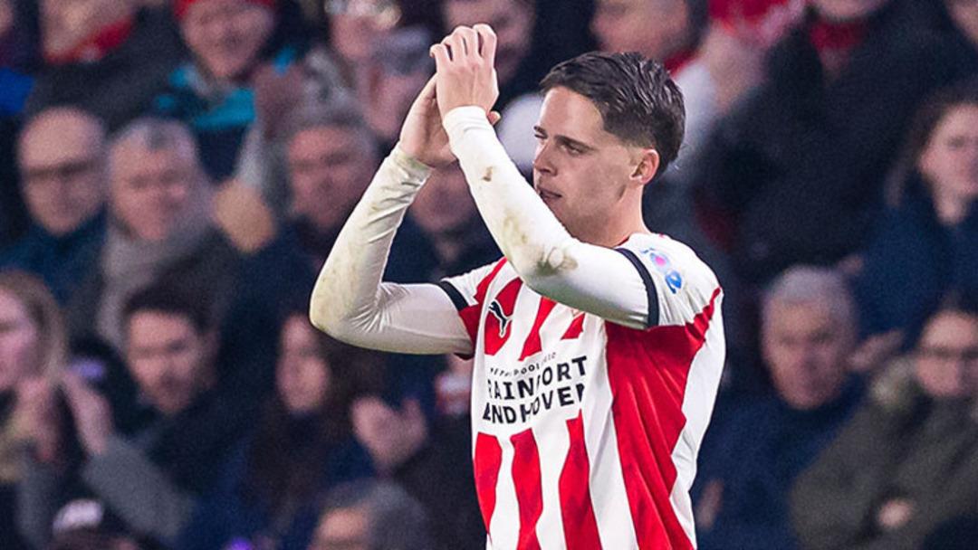 Fenerbahçe nin yeni transferi kulübünde öyle şeyler yaşadı ki! Maçın yıldızı olmuştu ama...  2