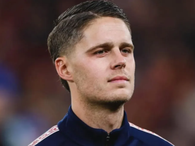 Fenerbah&ccedil;e'nin yeni transferi kul&uuml;b&uuml;nde &ouml;yle şeyler yaşadı ki! Ma&ccedil;ın yıldızı olmuştu ama... 