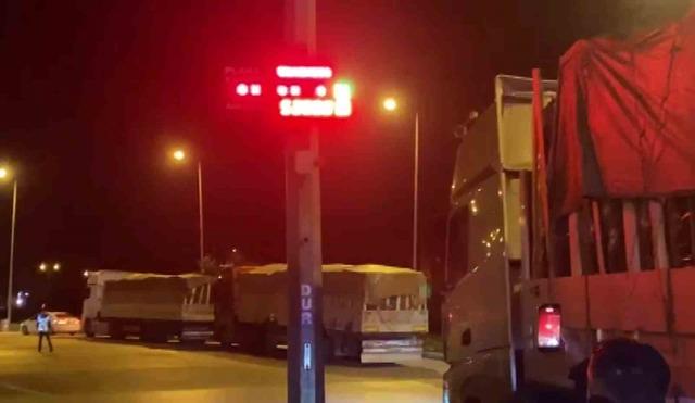 Plakalarını kapatarak kantara girmeyen 6 tıra 461 bin TL&rsquo;yi aşkın ceza 1