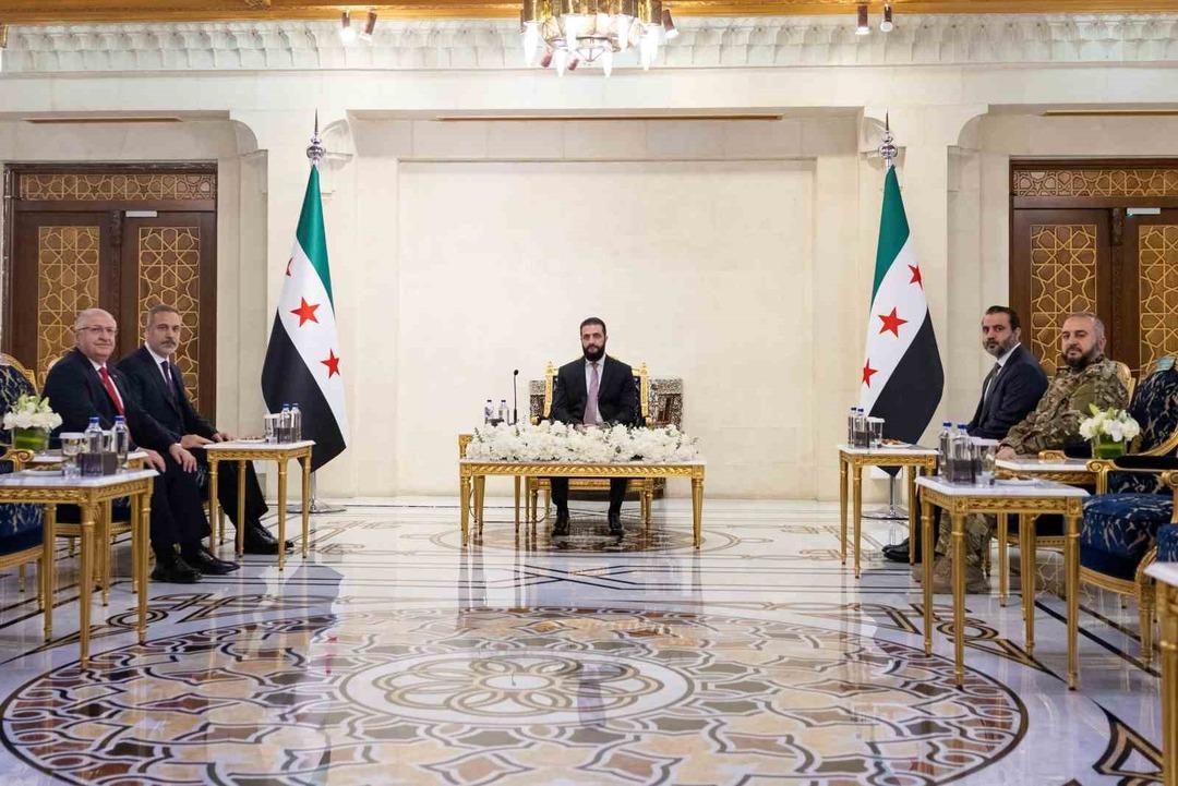 Son dakika | T&uuml;rkiye den Suriye ye kritik ziyaret: Fidan, G&uuml;ler ve Kalın Şam da 5