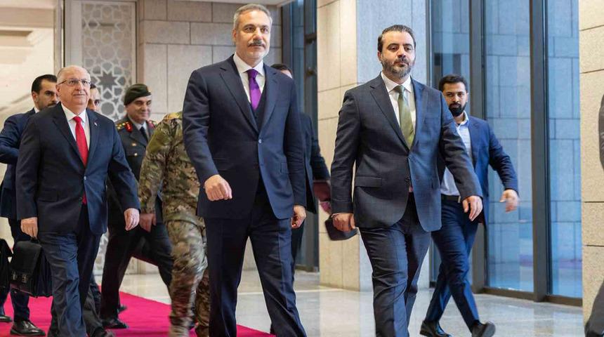 Son dakika | T&uuml;rkiye'den Suriye'ye kritik ziyaret: Fidan, G&uuml;ler ve Kalın Şam'da