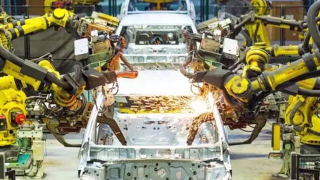 Duyan inanamıyor! Bu fabrikada işçilere yüzde 100 zam yapıldı