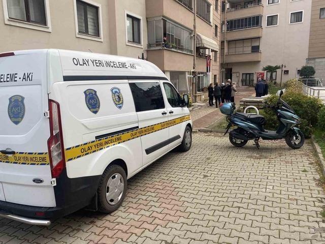 Bursa&rsquo;da evinde &ouml;l&uuml; bulunan yaşlı kadının &ouml;l&uuml;m&uuml; ş&uuml;pheli bulundu 3