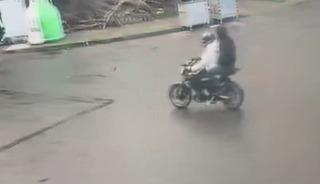 Bakırk&ouml;y&rsquo;de 1 kişinin hayatını kaybettiği silahlı saldırıyla ilgili yakalanan 12 ş&uuml;pheli adliyeye sevk edildi