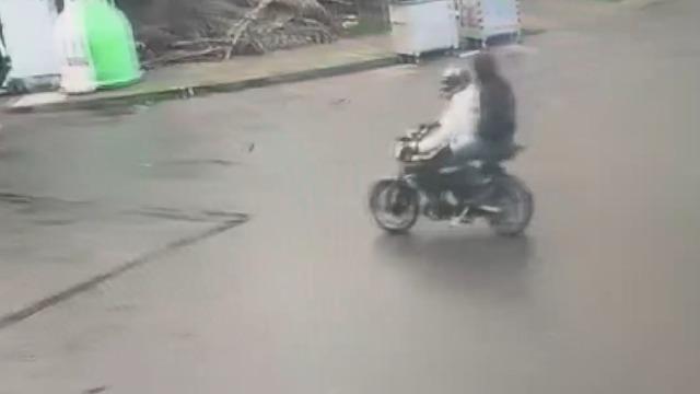 Bakırköy’de 1 kişinin hayatını kaybettiği silahlı saldırıyla ilgili yakalanan 12 şüpheli adliyeye sevk edildi