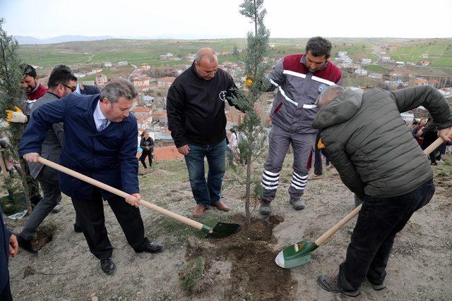 Şehitler için Kepez’e fidan dikildi