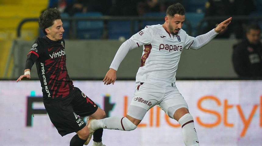 Gen&ccedil;lerbirliği-Trabzonspor ma&ccedil;ı tarihe ge&ccedil;ti! Gol yağmuru 2011'deki istatistiği yıktı ge&ccedil;ti